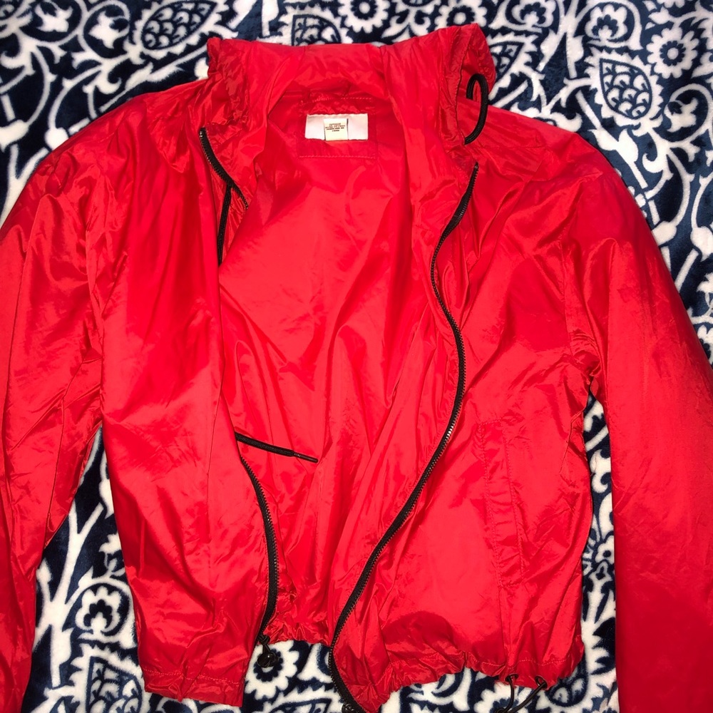 Cute little raincoat/windbreaker